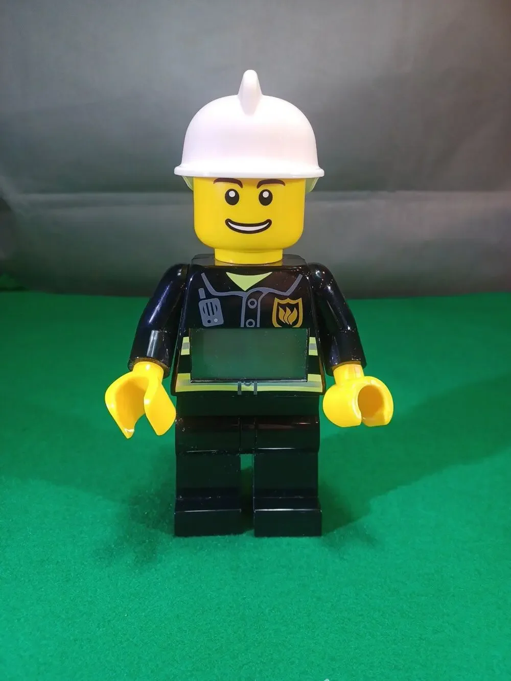 Lego city movie FireMan Clock 9 “ Working Tested LCD